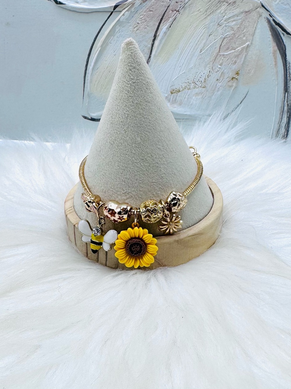 Gold-Tone Sunflower & Bee Charm Bracelet Dangle Charms Bracelet